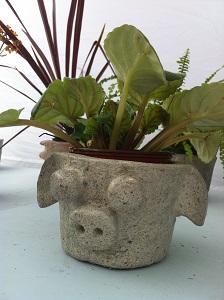  Some Pig Garden Statue